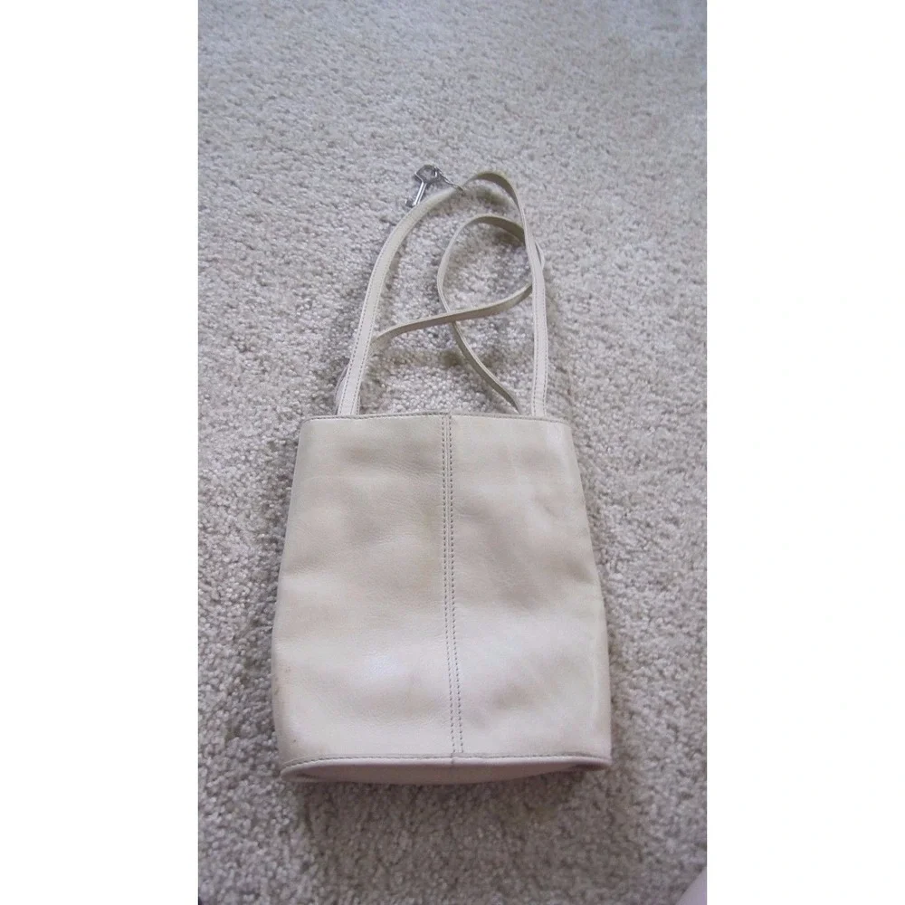 FOSSIL Cream Leather Purse 75082 Small Tote Style 9 1/2 Tall Two Handles‎